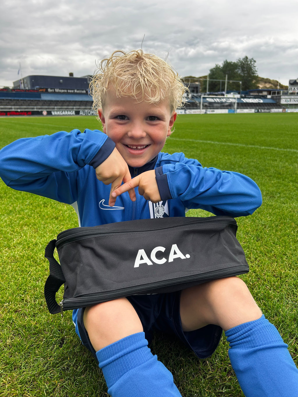 ACA Schoenentas X Voetbalshop